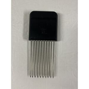 The Pampered Chef Hold N Slice #1101